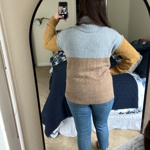 Anthropologie Sweater - Picture 8 of 8